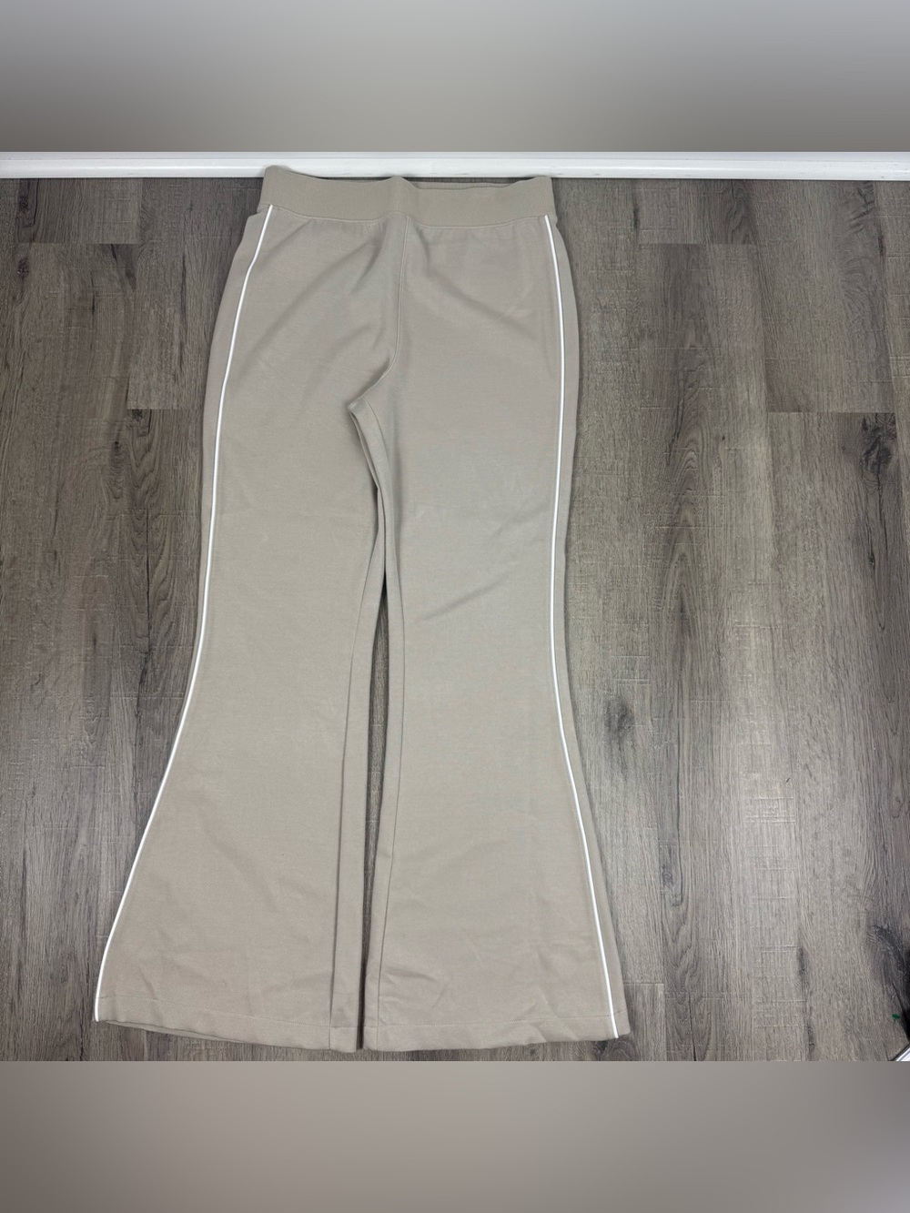 SPANX Flare Pants Women’s XL Beige Tan High Rise Pull On Long 36” Inseam Travel